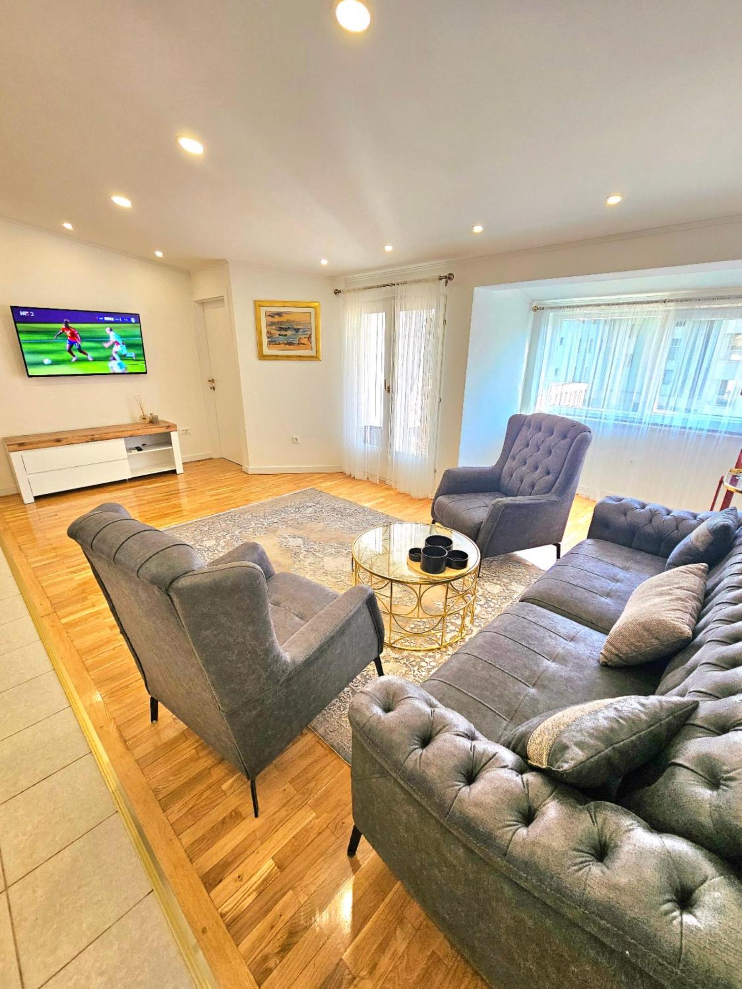 Apartment Premeru A6 Makarska